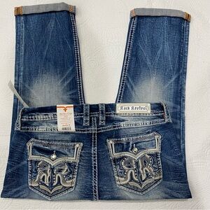 Rock Revival Nadine mid-Rise crop Size 33